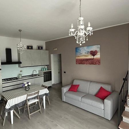 Апартаменти Casa Elena Ассізі Екстер'єр фото